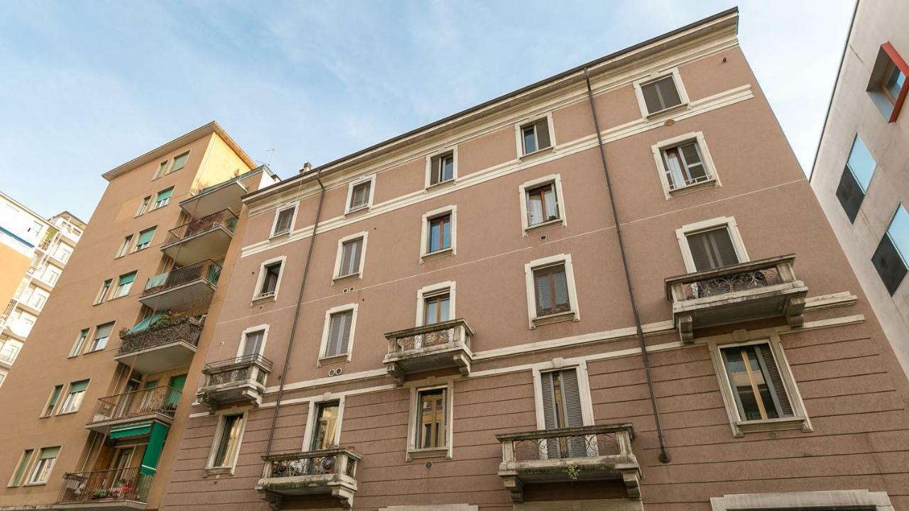 Vespri Apartments Milan Exterior photo